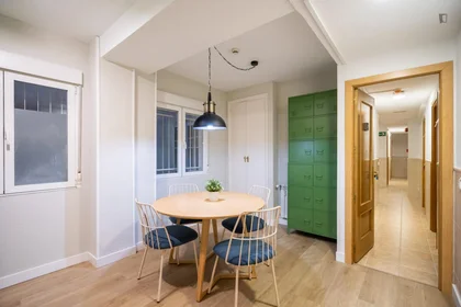 Quarto privado em C. de Bravo Murillo, imagem 19 de 49