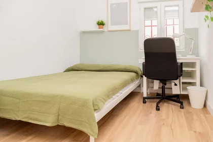 Habitación privada en C. de Don José Echegaray, Delicias, 50010 Zaragoza, Spain, imagen 6 de 49
