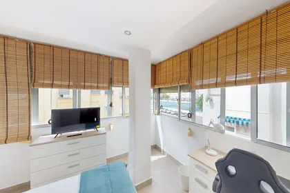 Habitación privada en Av. del Amontillado, 10, 2º puerta a, 11404 Jerez de la Frontera, Cádiz, Spain, imagen 2 de 26
