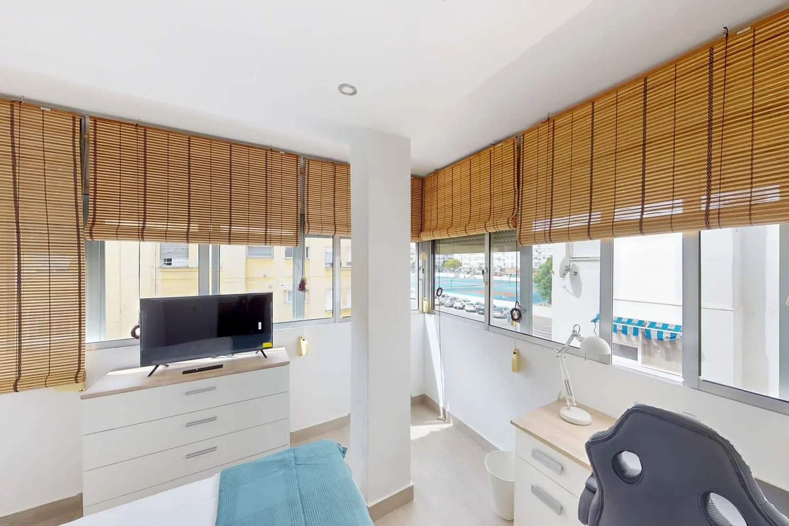 Habitación para estudiantes en con modernas comodidades