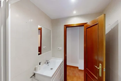Quarto privado em P.º de las Delicias, 31, 2ºb, 11406 Jerez de la Frontera, Cádiz, Spain, imagem 15 de 22