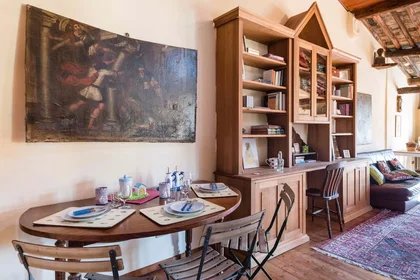 Apartamento inteiro em Via dell'Anfiteatro, 48, 55100 Lucca LU, Italia, imagem 24 de 33