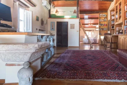 Apartamento inteiro em Via dell'Anfiteatro, 48, 55100 Lucca LU, Italia, imagem 28 de 33