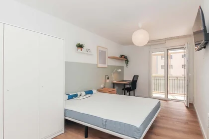 Habitación privada en Av. del President Companys, 28, puerta 2, 43201 Reus, Tarragona, Spain, imagen 1 de 49