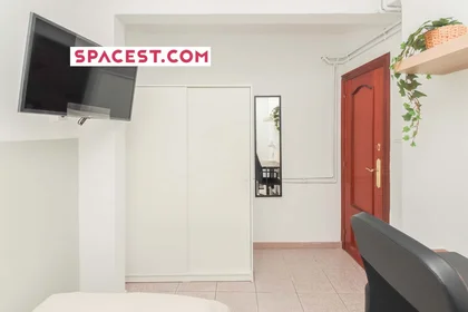 Privatzimmer in der Carrer de Benidorm, 1, puerta c, 43205 Reus, Tarragona, Spain, bild 1 von 10
