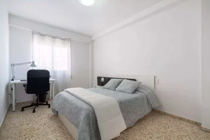 Private room at Pl. Clave, 20, 7ºa, 12001 Castellón de la Plana, Castellón, Spain, image 2 of 22