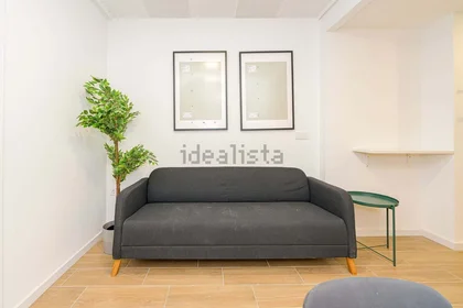 Private room at 2º, C/ Italia, 15, 03003 Alacant, Alicante, Spain, image 21 of 23