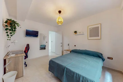 Habitación privada en Av. dels Països Catalans, 34, pt b, 43206 Reus, Tarragona, Spain, imagen 1 de 10