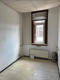 Chambre privée à Gouwestraat, image 1 de 2
