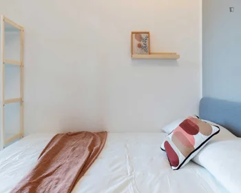 Private room at Strada del Fortino, image 1 of 10