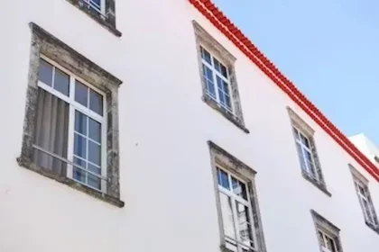 Habitación privada en Rua dos Mercadores, Ponta Delgada, imagen 9 de 10