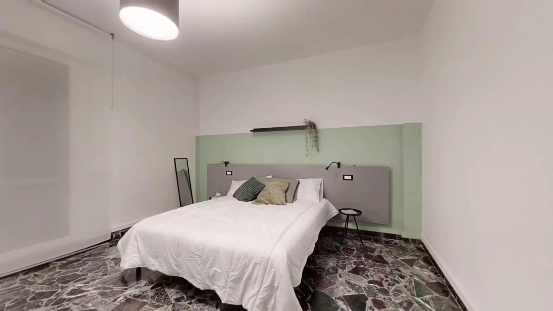 Habitación para estudiantes en  con modernas comodidades