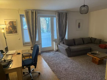 Stanza privata in Klaus-Groth-Straße, Hamburg-Mitte, immagine 1 di 10