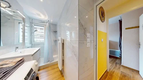 Privatzimmer in der Rue de l'Avenir, , bild 9 von 10