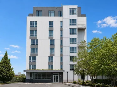 Entire apartment in residence at 9, Medford St., Unit 410, Assembly Square, Somerville, MA, 02143, image 21 of 28