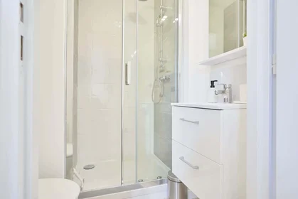 Özel oda konumu 25 Rue Chanzy, 59800 Lille, France, 7 29 görüntüsü