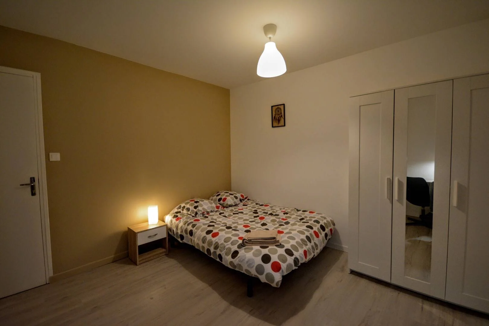 Chambre d'étudiant bon marché à proximité du campus dans 