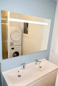 Habitación privada en Émerainville, 77184, imagen 10 de 16