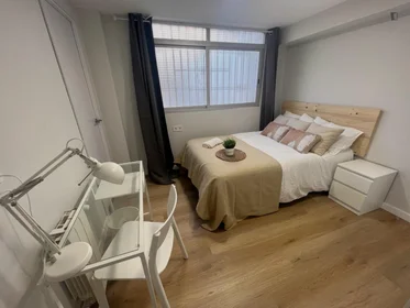 Private room at Carrer del Bisbe Jaume Pérez, image 4 of 22