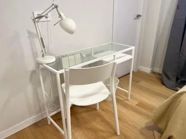 Private room at Carrer del Bisbe Jaume Pérez, image 8 of 22