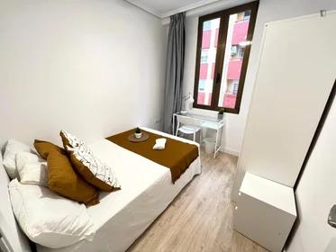 Prywatny pokój Calle Finestrat, obraz 1 24