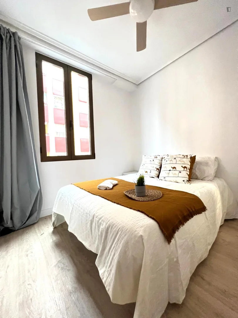 Studentenfreundliches Zimmer in  mit modernen Annehmlichkeiten