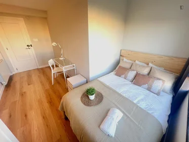 Private room at Carrer del Bisbe Jaume Pérez, image 5 of 21