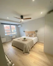 Private room at Carrer del Bisbe Jaume Pérez, image 1 of 15