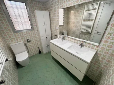 Private room at Carrer del Bisbe Jaume Pérez, image 19 of 22