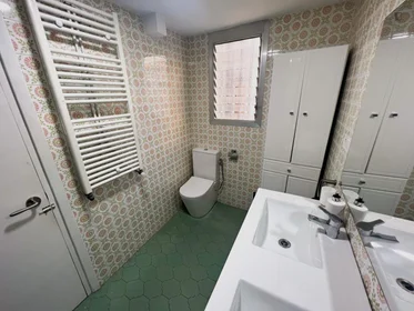 Private room at Carrer del Bisbe Jaume Pérez, image 20 of 22