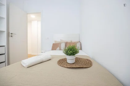 Chambre privée à Av. de la Plata, image 2 de 24