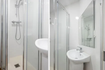 Chambre privée à Av. de la Plata, image 21 de 24