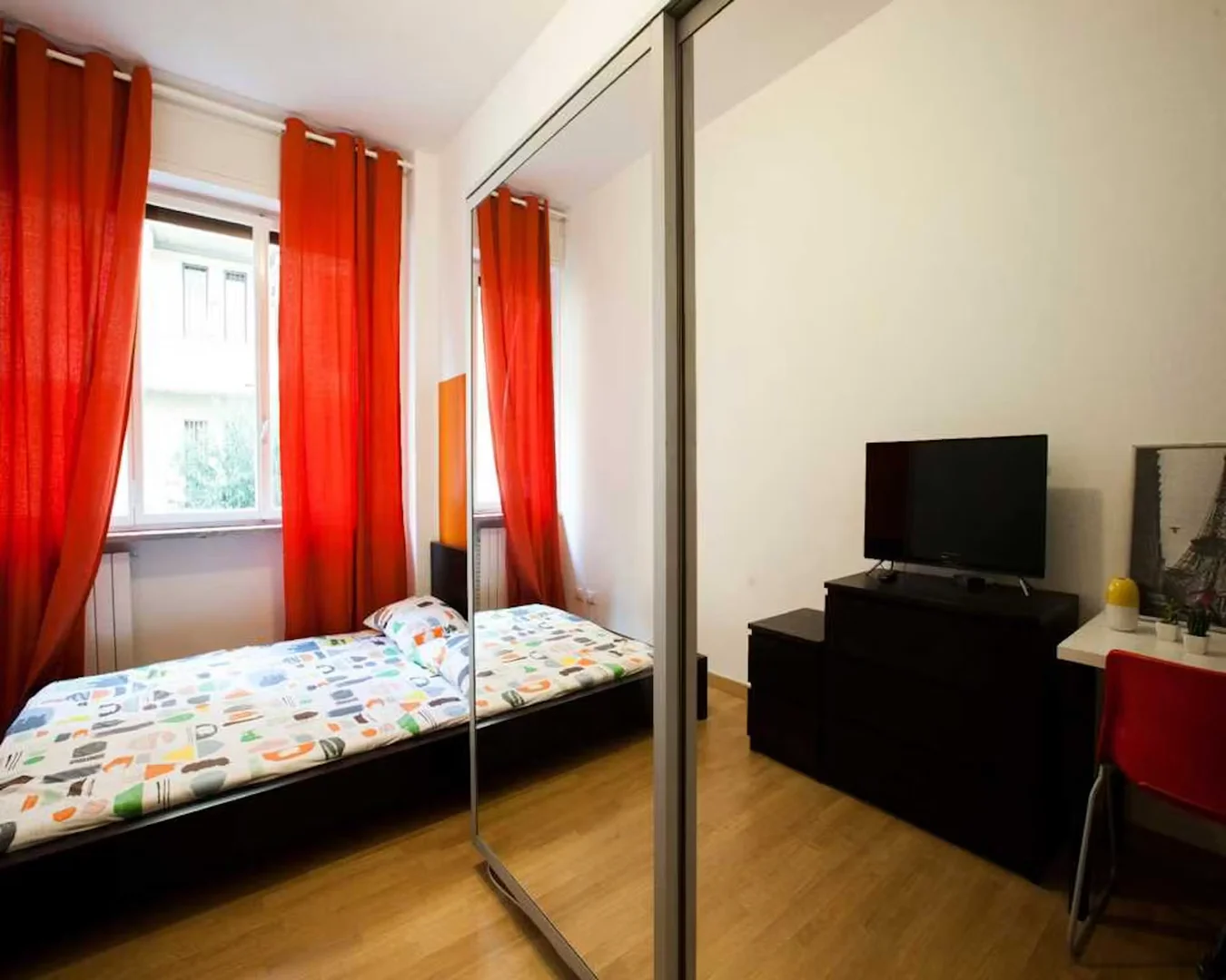 Komfortables und geräumiges Studentenzimmer in 