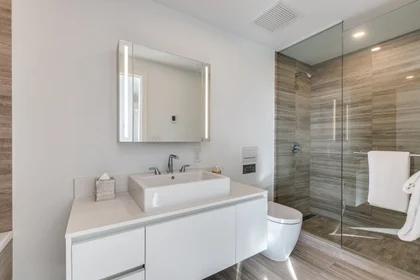 Apartamento inteiro em residência em Howe St , Vancouver, BC V6Z 0G5, Canada, imagem 24 de 30