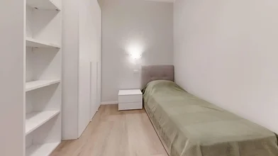 Private room at Via Orta 6 Torino TO, image 1 of 10