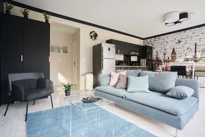 Private room at 2 Pl. du Chapitre, 51100 Reims, France, image 12 of 15