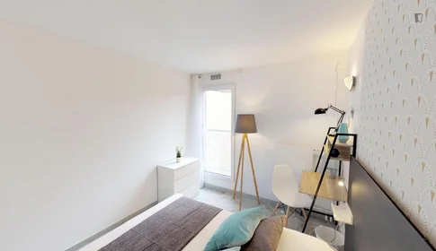 Privatzimmer in der Rue Salvador Allende, bild 2 von 16