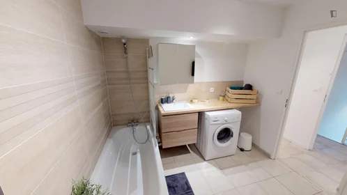 Privatzimmer in der Rue Salvador Allende, bild 13 von 16