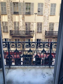 Studio at Rue d'Angleterre, image 10 of 10