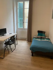 Studio at Rue Assalit, image 2 of 13