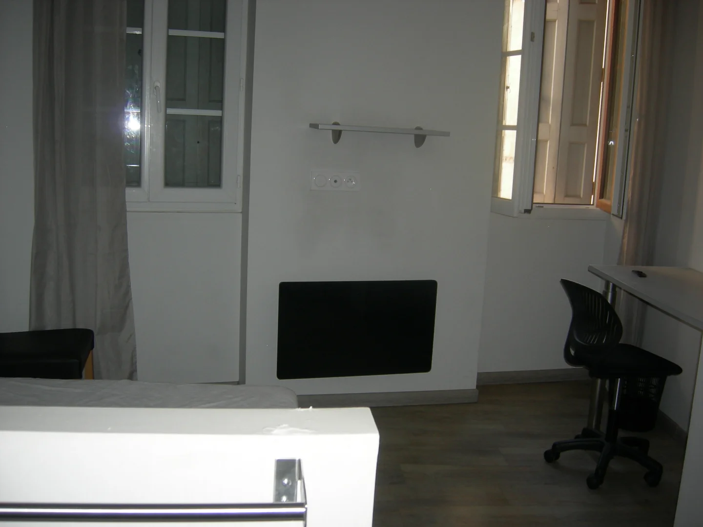 Apartamento estúdio chique perto do campus em 