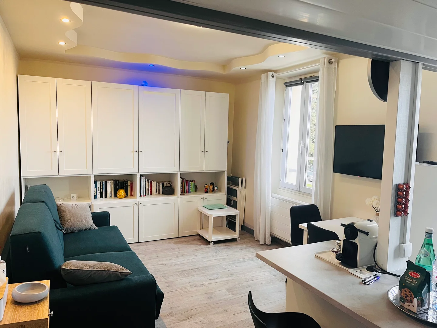 Self-contained studio for students in central