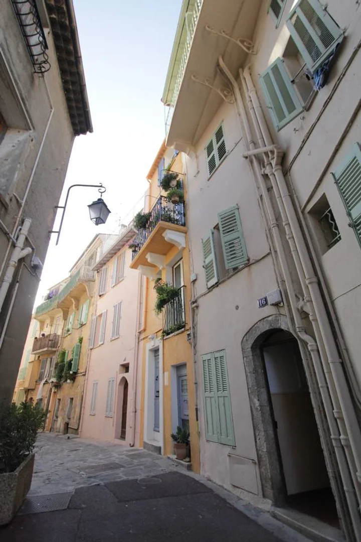 Affordable studio apartment with essential features in 