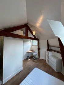 Studio élégant à {area}