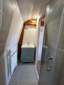 Studio à Rue Pasteur, image 8 de 9