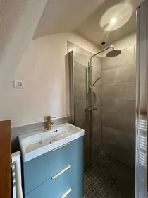 Studio à Rue Pasteur, image 9 de 9