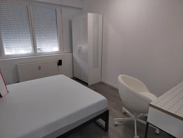 Kawalerka Rue Georges Bernanos, 57050 Metz, obraz 12 18