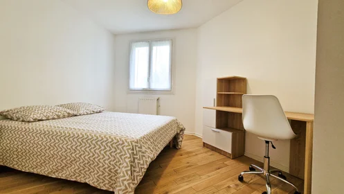 Estúdio em Passage des Lauzes, 95800 Cergy, imagem 1 de 9