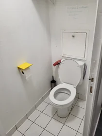 Studio à Rue Charlie Chaplin, 91080 Évry-Courcouronnes, image 7 de 11
