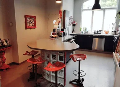 Studio at Rue Saint-Antoine, image 4 of 14
